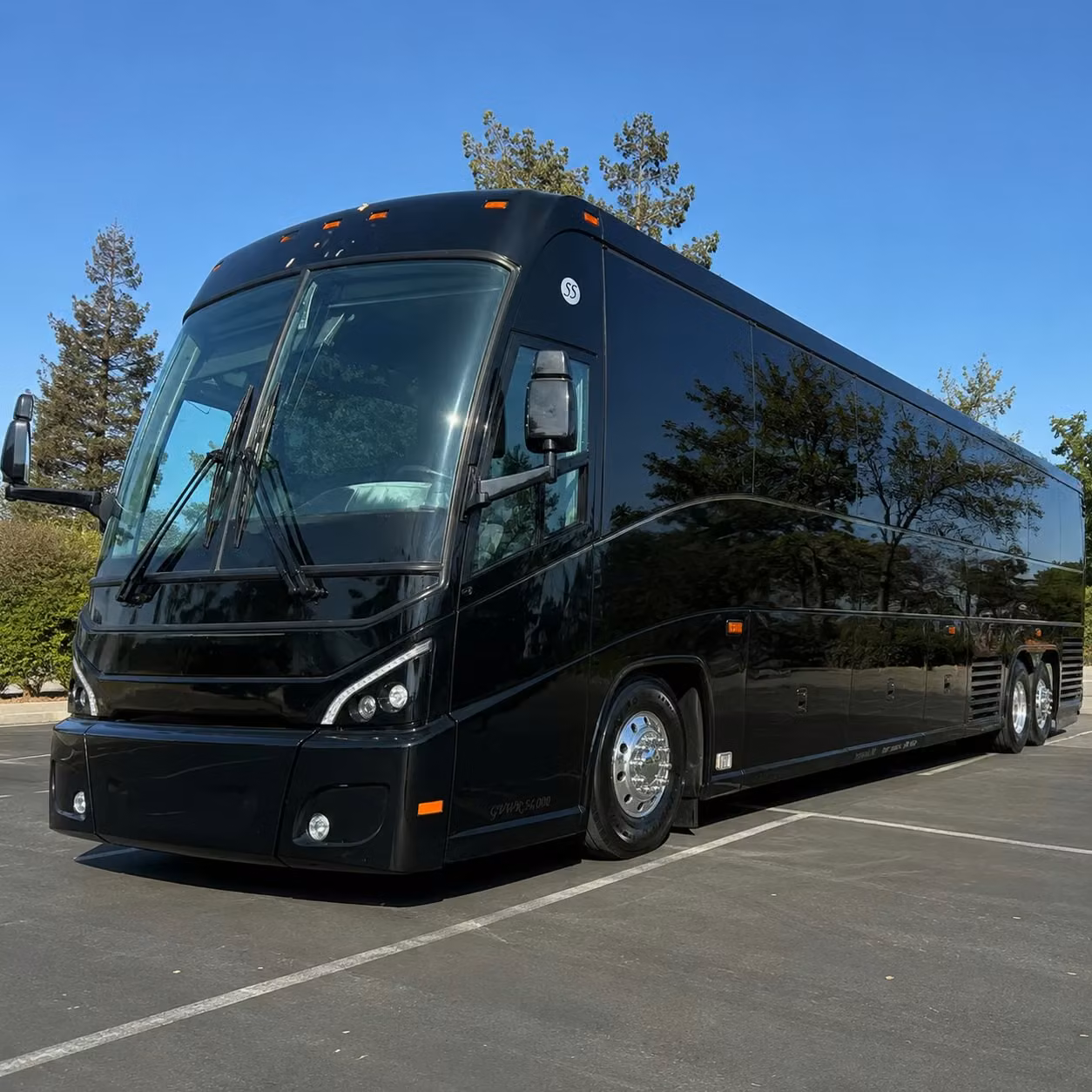 charterbusrentalwestpalmbeachfl com puts west palm beach groups on the road to miami fort lauderdale and all of south florida