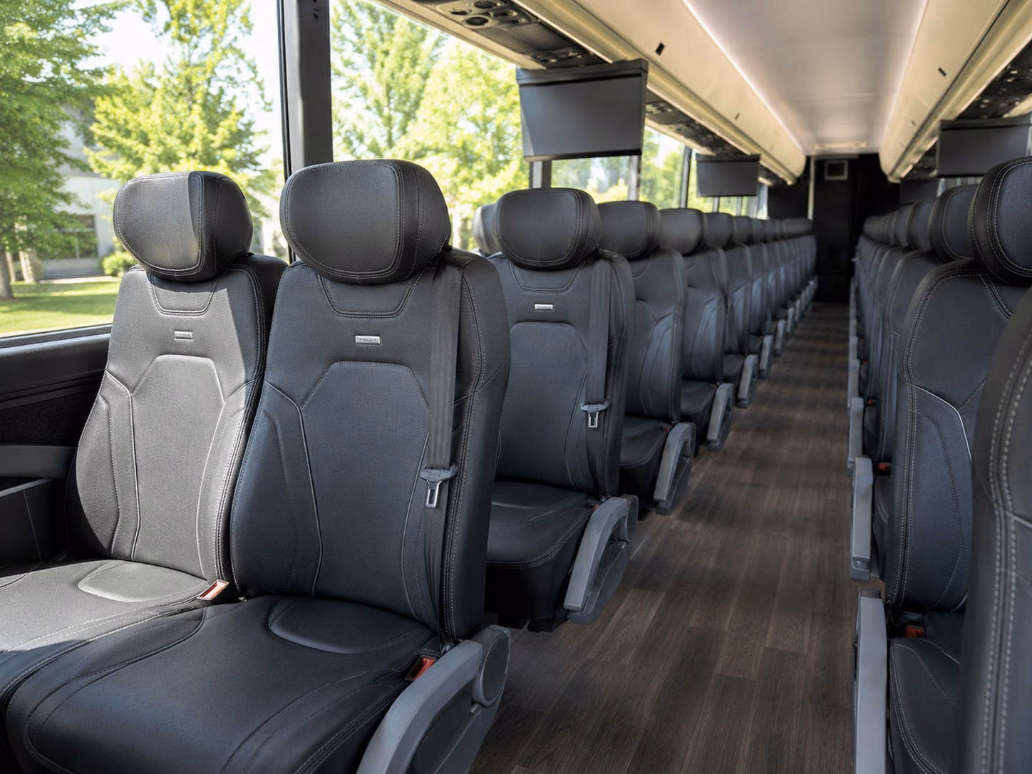 spring training charter bus rentals to the ballpark of the palm beaches