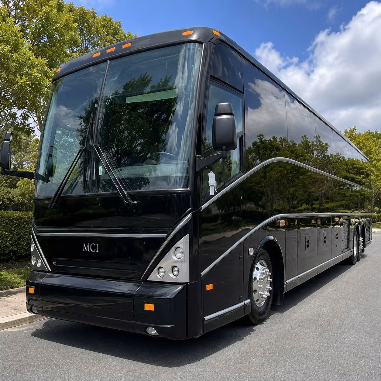 with charterbusrentalwestpalmbeachfl com renting a bus for a west palm beach corporate trip takes just one quick form